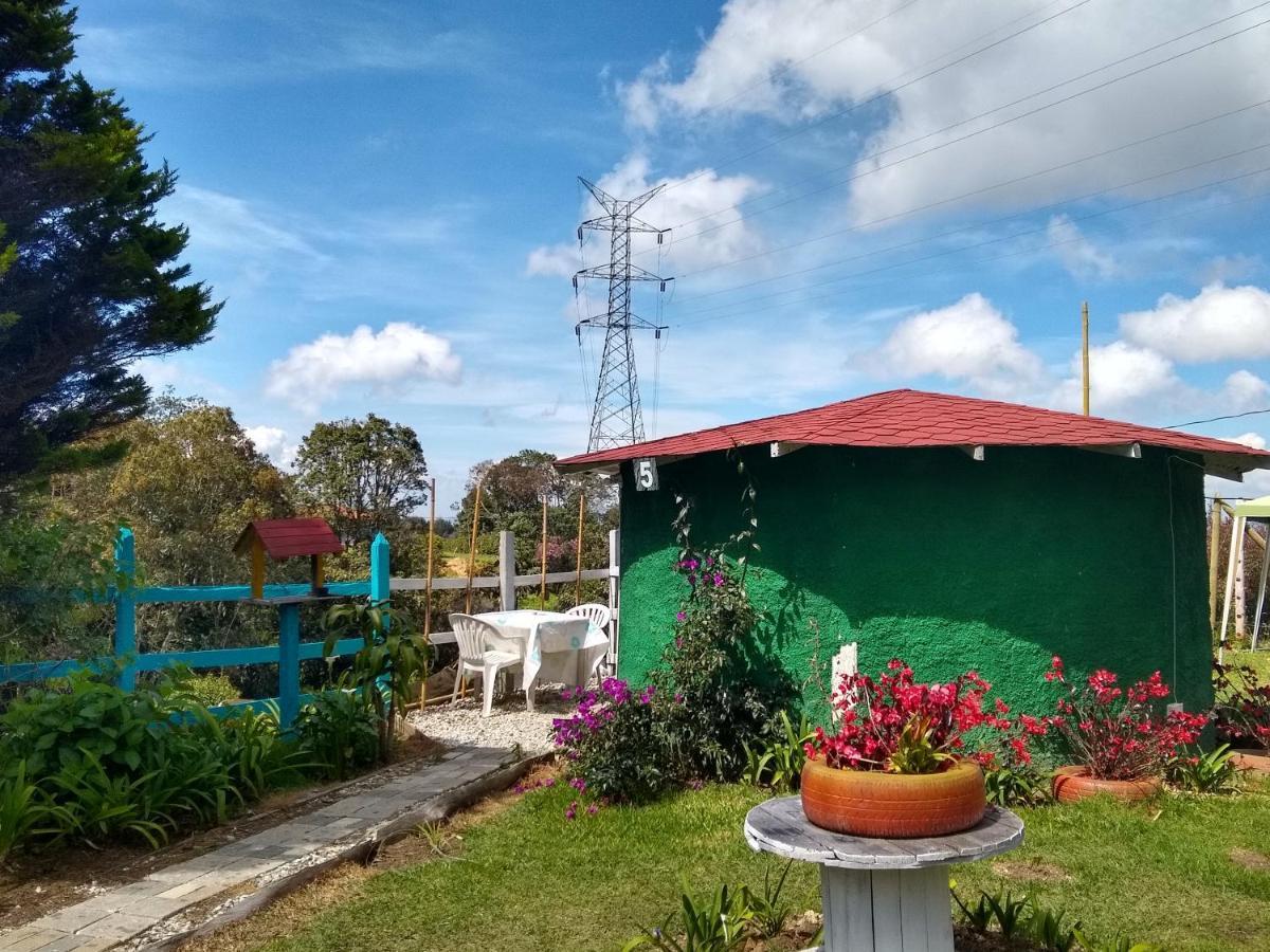Hospedaje Santaelena -Chalets De Montana- Santa Elena  Εξωτερικό φωτογραφία