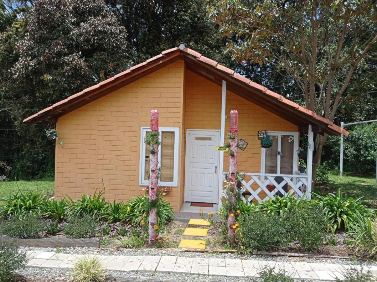 Hospedaje Santaelena -Chalets De Montana- Santa Elena  Εξωτερικό φωτογραφία