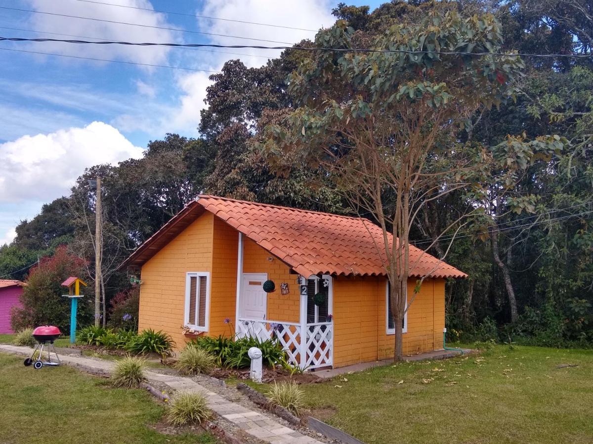 Hospedaje Santaelena -Chalets De Montana- Santa Elena  Εξωτερικό φωτογραφία