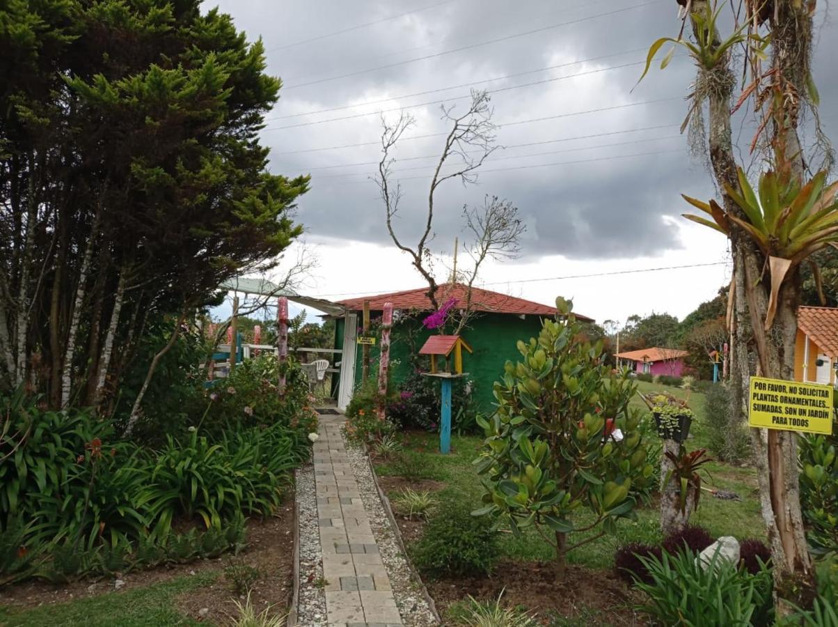 Hospedaje Santaelena -Chalets De Montana- Santa Elena  Εξωτερικό φωτογραφία