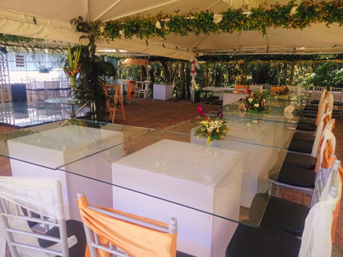 Hospedaje Santaelena -Chalets De Montana- Santa Elena  Εξωτερικό φωτογραφία
